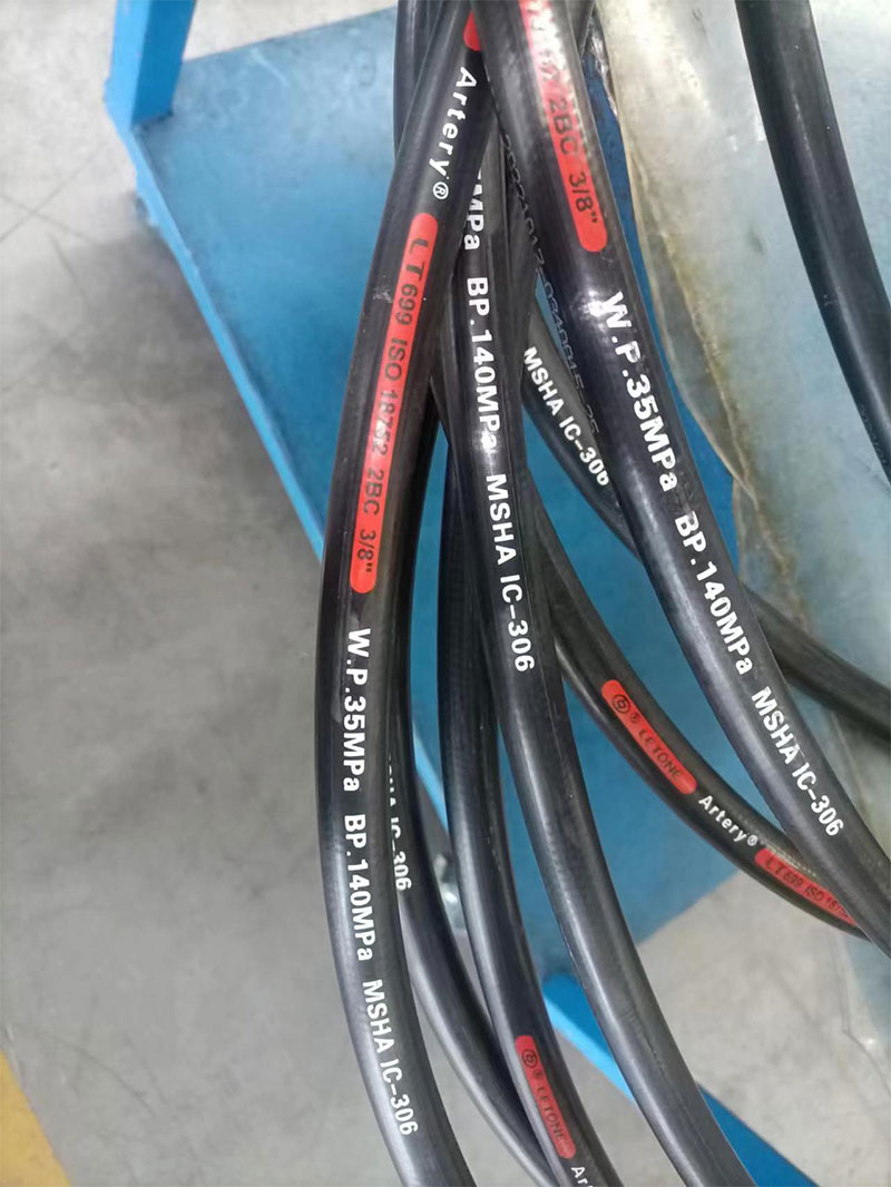 The core of PTFE high-pressure hose