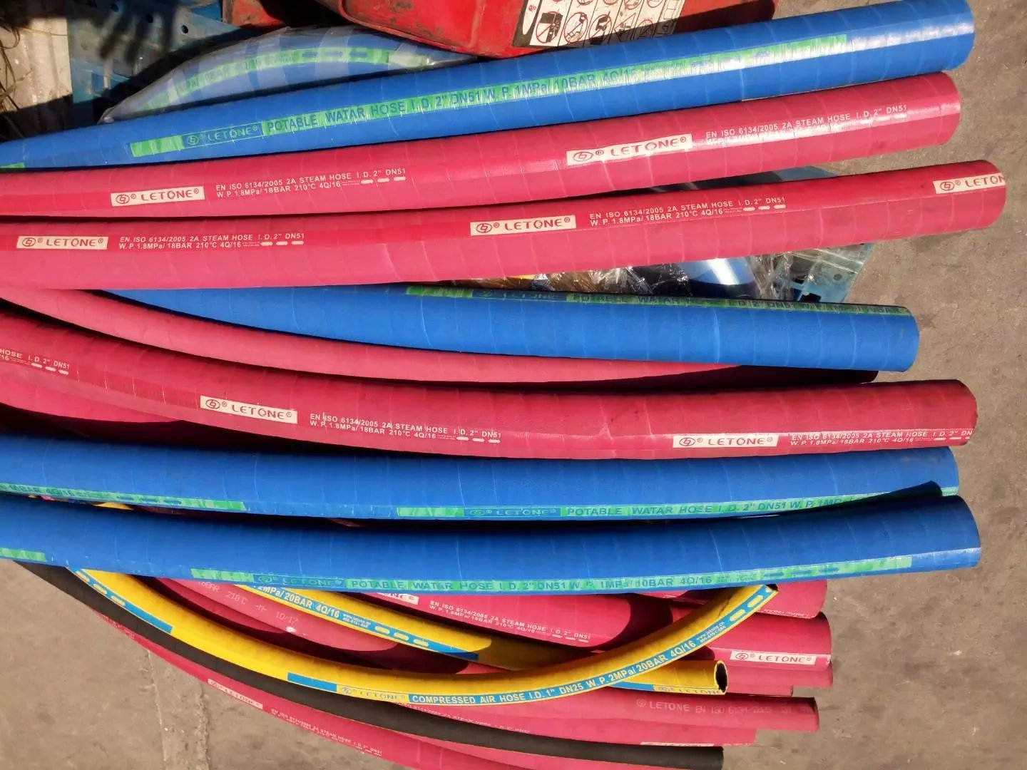 Ultra flexible steam conveying hose